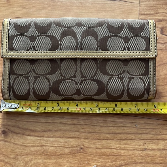 Wallet - Picture 16 of 16